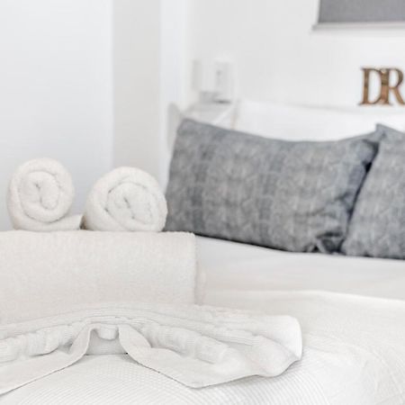 Estupendo Apartamento En El Centro De Madrid Luaran gambar